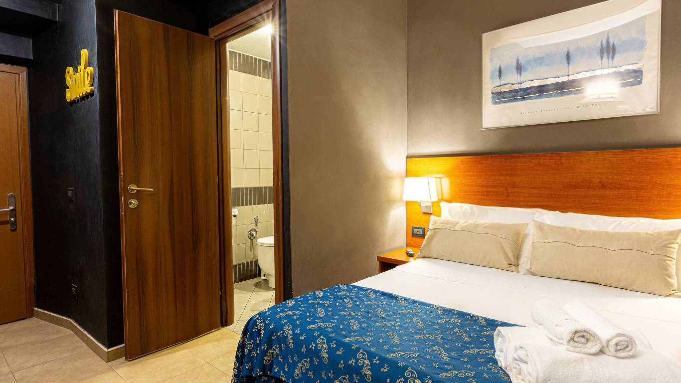 hotel-felice-rome-termini-chambre-double-2-008