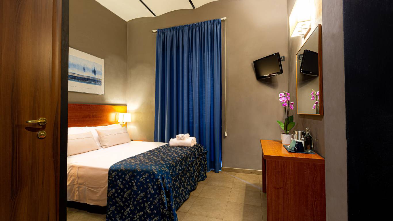 hotel-felice-rome-termini-chambre-double-2-011